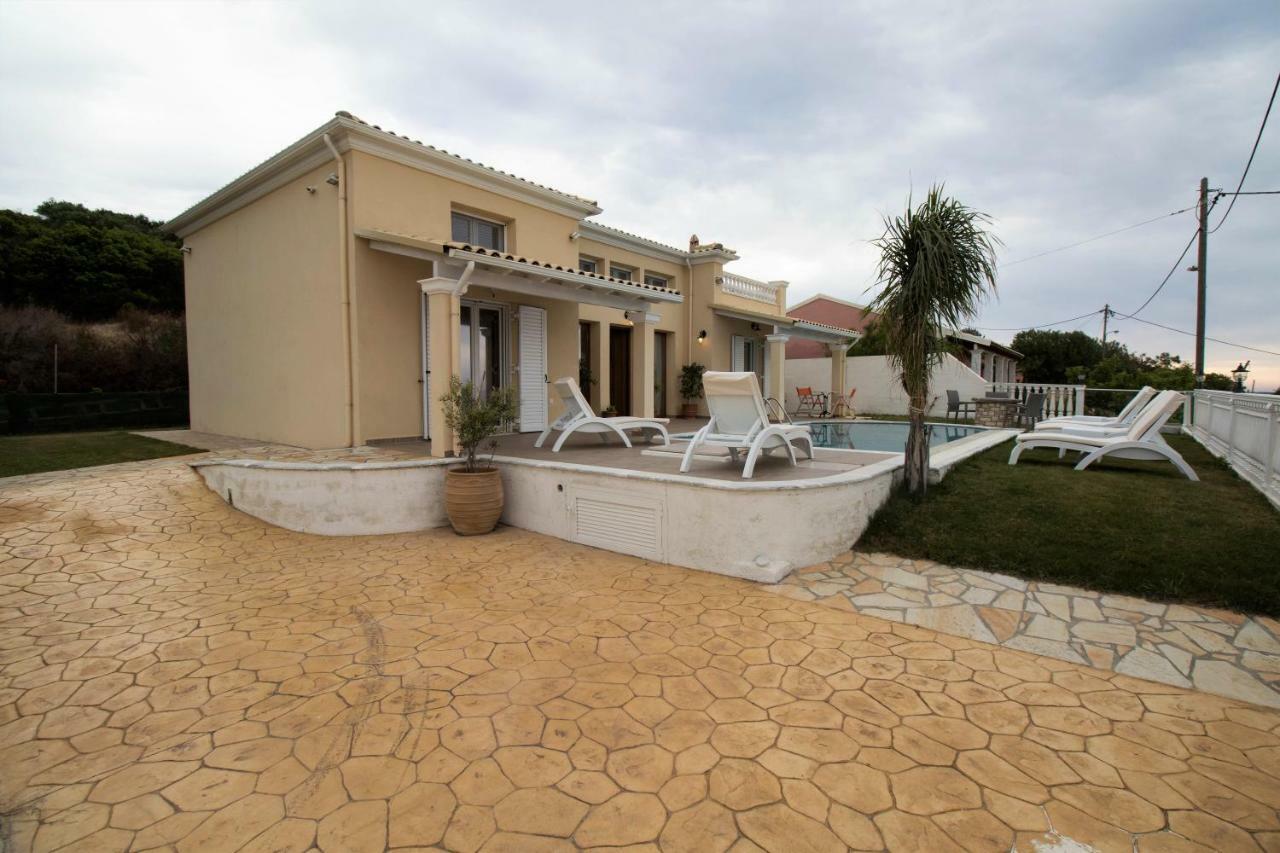 Villa De La Mer 에이지오스스테파노스 외부 사진